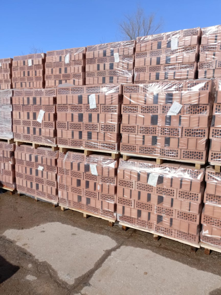 Кирпич пустотелый полуторный ТККМ 1,4НФ М-150