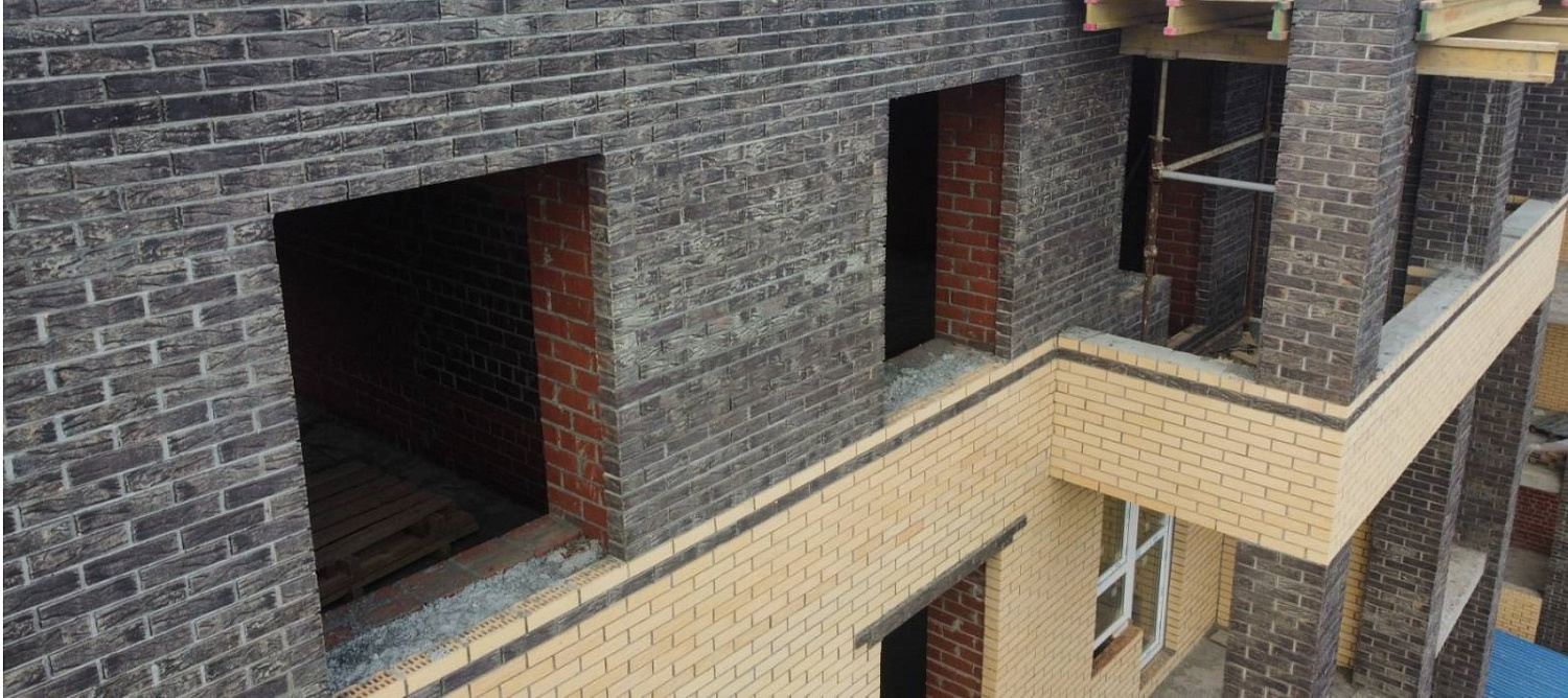 Облицовочный кирпич Слоновая кость Рустированный 1НФ М150